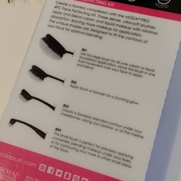 Moda Pro 4pc Make-Up Applicators - Picture 3 of 3